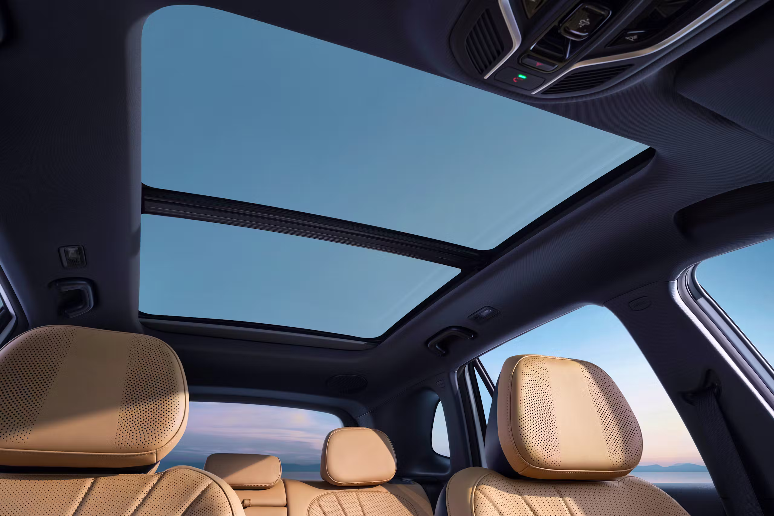 Techo panorámico del GEELY STARRAY EM-i