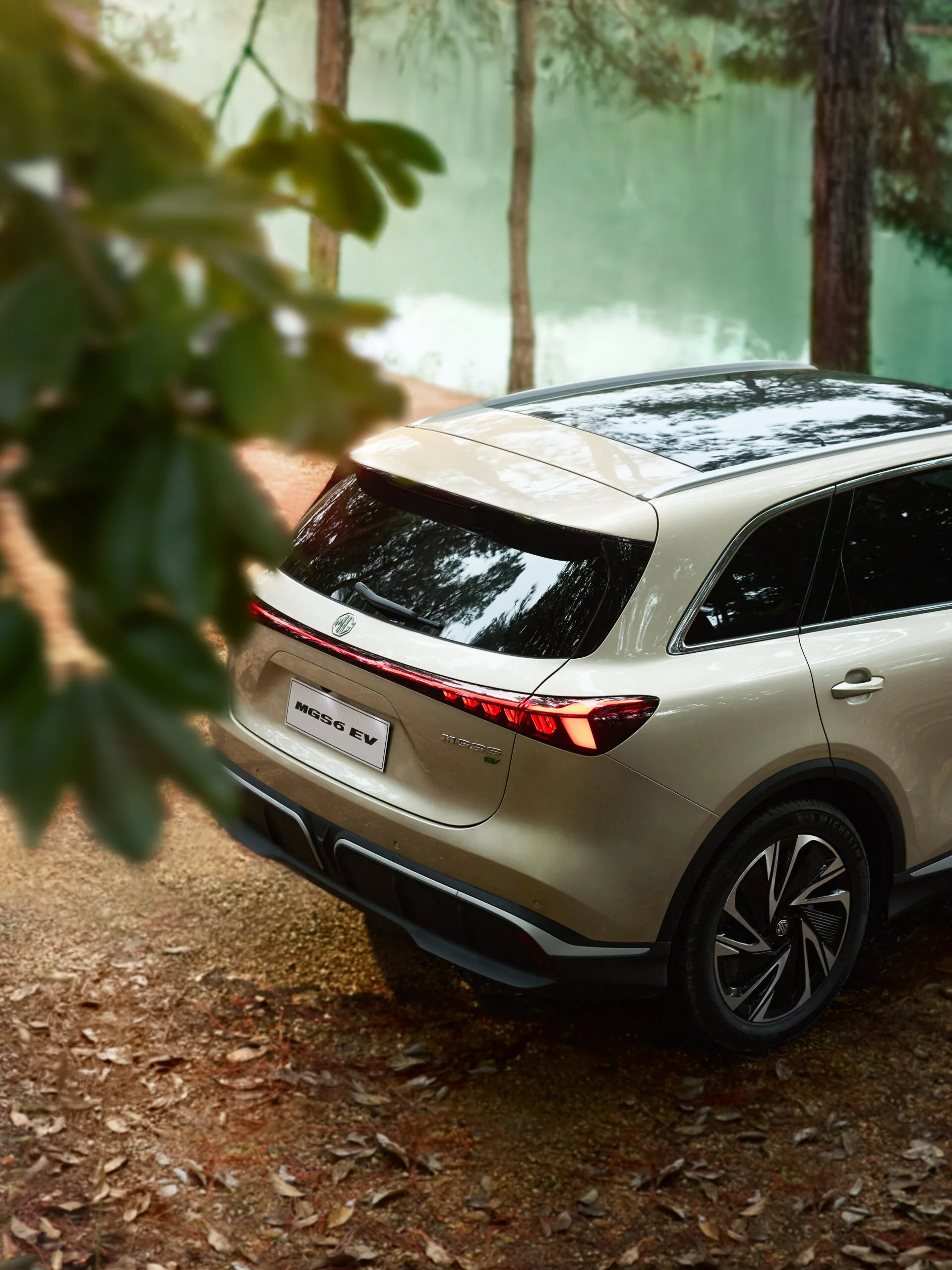 Nuevo MGS6 EV exterior