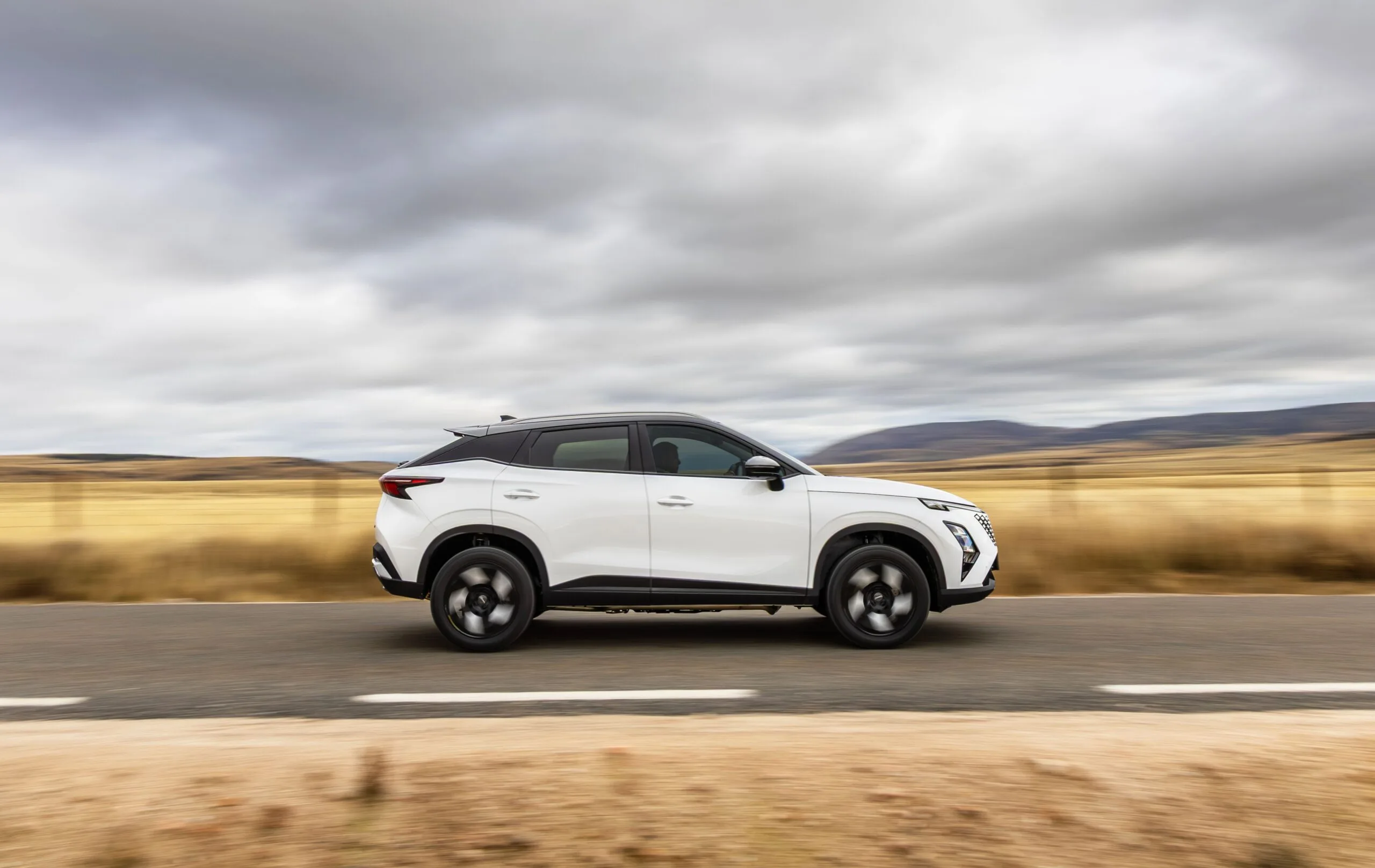 OMODA 5 SHS carretera